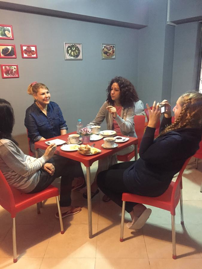 Highland Park Hostel Baku Bagian luar foto