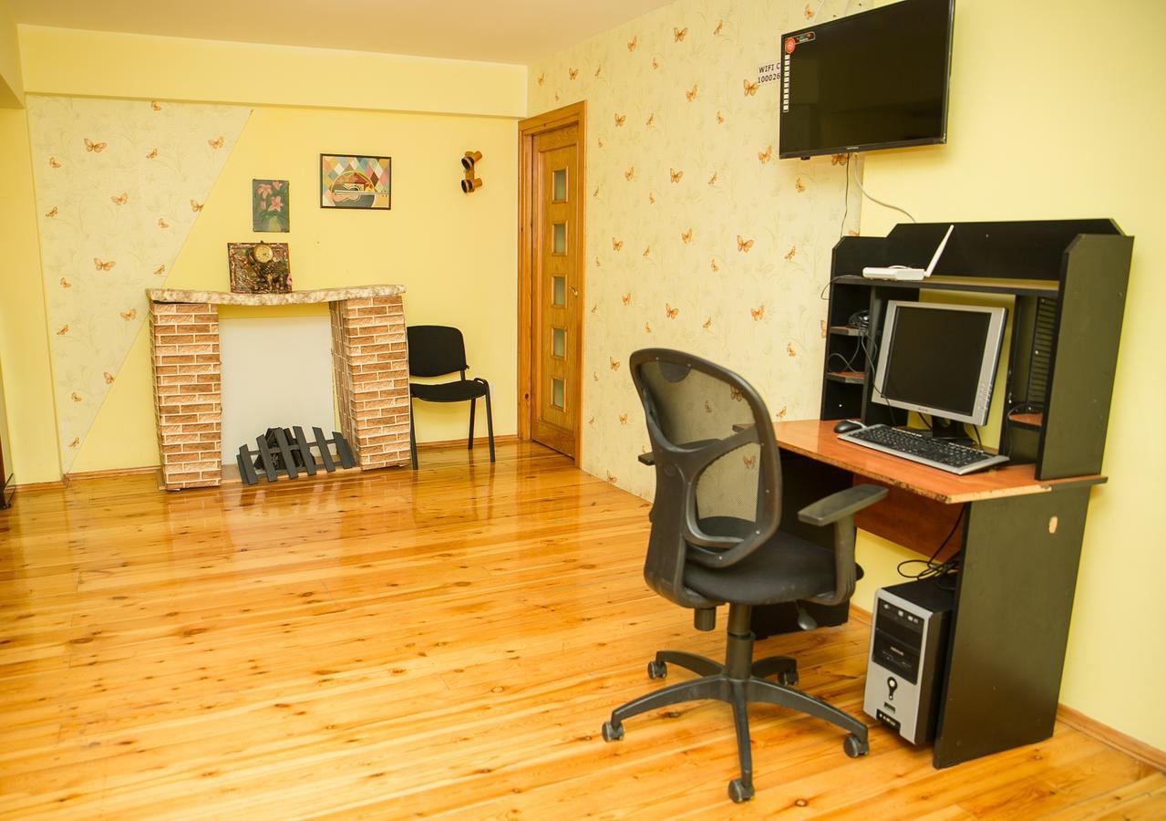 Highland Park Hostel Baku Bagian luar foto