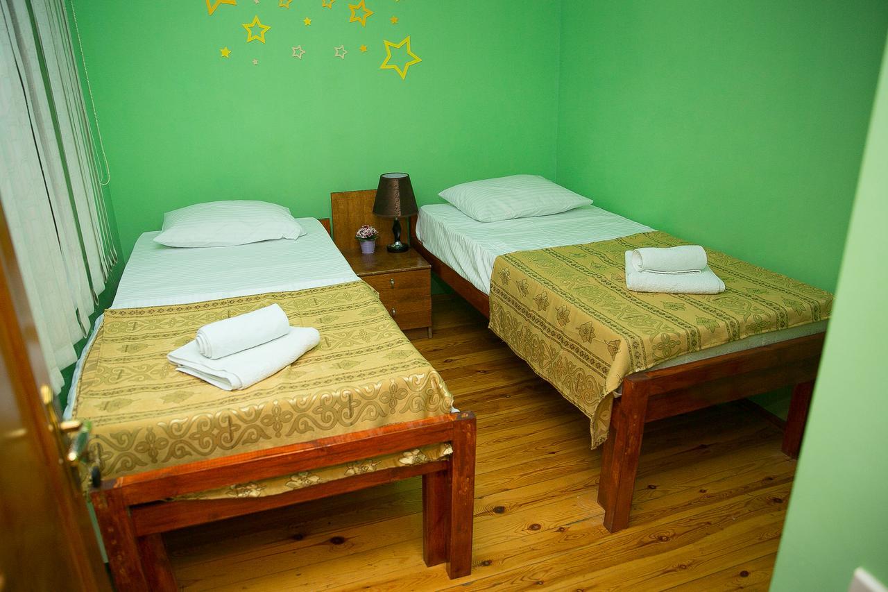 Highland Park Hostel Baku Bagian luar foto