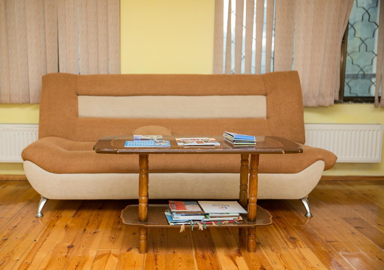 Highland Park Hostel Baku Bagian luar foto