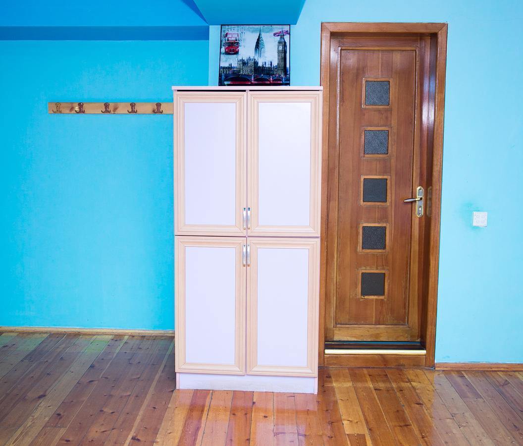Highland Park Hostel Baku Bagian luar foto